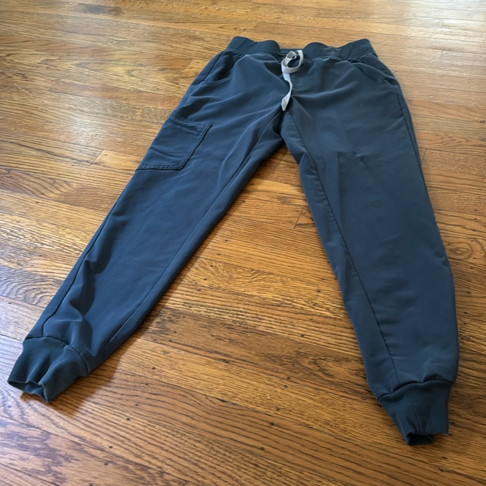 Figs Zamora jogger in grey